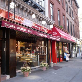carroll-gardens-monteleone-bakery-cafe-brooklyn-neighborhood-new-york