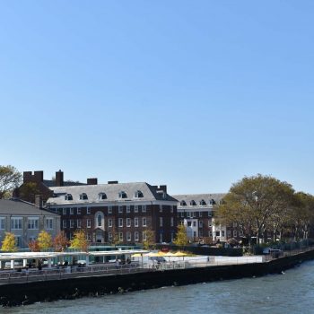 governors-island-old-buildings-and-museums-view-from-ferry-manhattan-neighborhood-new-york