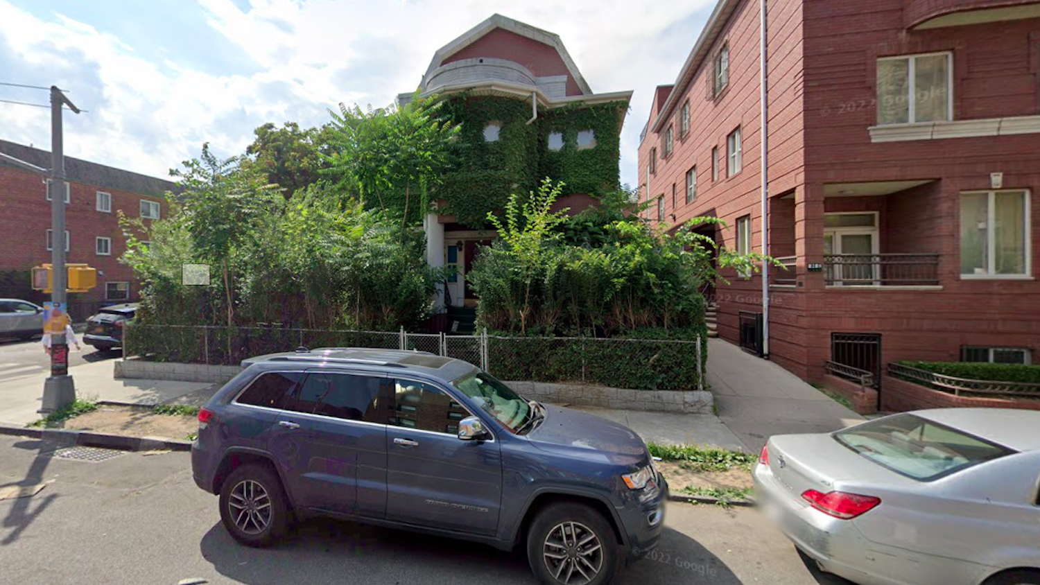 5222 14th Avenue in Borough Park, Brooklyn