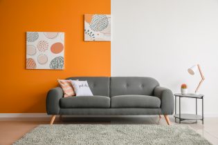 Stylish,Sofa,With,Table,In,Living,Room